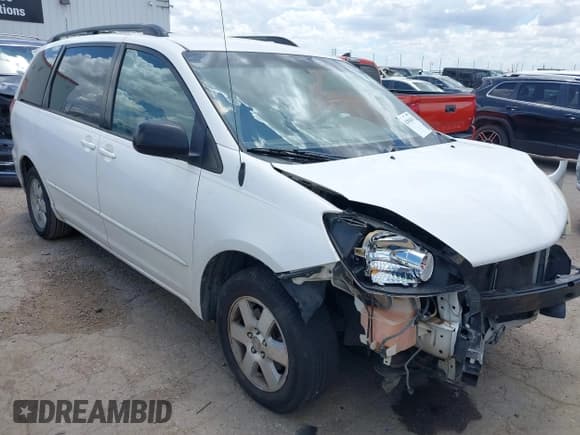 ✅ 2005 Toyota Sienna CE • VIN: 5TDZA23C55S238193 • Lot: 42804041. Listed on IAAI with 239,042 mi. Free auction sales archive from the USA and detailed vehicle history report at DreamBid. Image 1.
