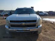 ✅ 2010 Chevrolet Silverado 2500HD LT • VIN: 1GC5KXBG8AZ235942 • Lot: 43633642. Wystawiony na IAAI z przebiegiem 232 633 mil. Bezpłatny archiwum sprzedaży aukcyjnych z USA i szczegółowy raport historii pojazdu na DreamBid. Zdjęcie 12.