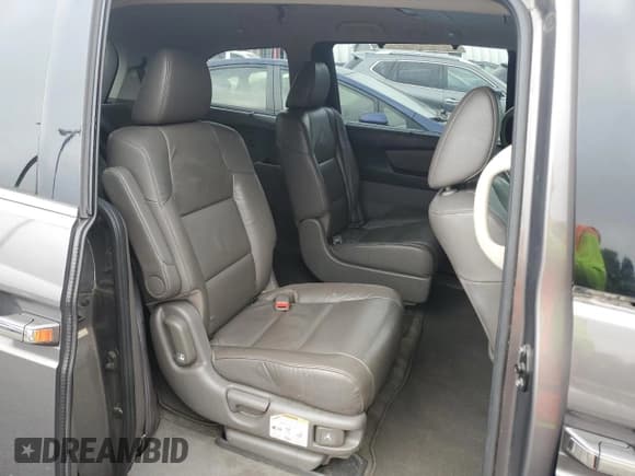 ✅ 2013 Honda Odyssey Touring • VIN: 5FNRL5H96DB054487 • Лот: 68446335. Опубликован ранее на Copart с пробегом 168 649 миль. Бесплатный доступ к архиву аукционных продаж из США и подробный отчёт об истории автомобиля на DreamBid. Изображение 11.