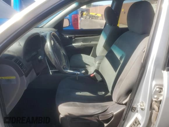 ✅ 2010 Hyundai Santa Fe GLS • VIN: 5NMSG3AB6AH360445 • Lot: 82657145. Listed on Copart with 224,975 mi. Free auction sales archive from the USA and detailed vehicle history report at DreamBid. Image 7.