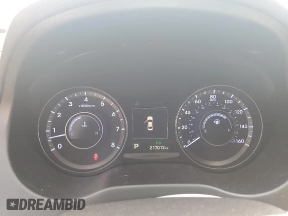 ✅ 2015 Hyundai Azera Limited • VIN: KMHFH4JG5FA482551 • Lot: 68551115. Wystawiony na Copart z przebiegiem 217 013 mil. Bezpłatny archiwum sprzedaży aukcyjnych z USA i szczegółowy raport historii pojazdu na DreamBid. Zdjęcie 9.