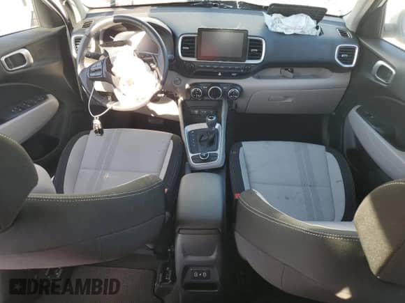2024 Hyundai Venue SEL с VIN KMHRC8A35RU329087, выставлен на аукционе Copart как лот 72544074 с пробегом 5 023 миль миль и Списание • Salvage title. История ставок и продаж доступна на DreamBid. Изображение 8.