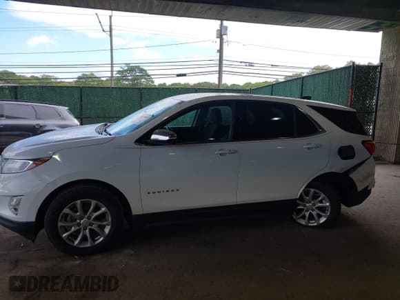 ✅ 2018 Chevrolet Equinox LT • VIN: 2GNAXSEV9J6259554 • Лот: 43240049. Опубликован ранее на IAAI с пробегом 110 829 миль. Бесплатный доступ к архиву аукционных продаж из США и подробный отчёт об истории автомобиля на DreamBid. Изображение 14.