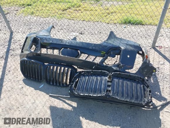 ✅ 2024 BMW X5 xDrive40i • VIN: 5UX23EU01R9U76742 • Lot: 43604412. Listed on IAAI with 19,294 mi. Free auction sales archive from the USA and detailed vehicle history report at DreamBid. Image 12.