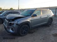 ✅ 2024 Volkswagen Atlas SE • VIN: 1V2WR2CA9RC550260 • Lot: 43268897. Listed on IAAI with 30,052 mi. Free auction sales archive from the USA and detailed vehicle history report at DreamBid. Image 2.