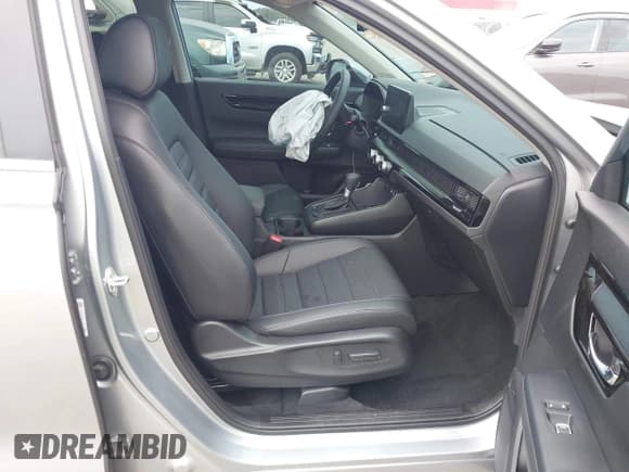 ✅ 2025 Honda CR-V EX-L • VIN: 5J6RS3H70SL013671 • Лот: 43041670. Опубликован ранее на IAAI с пробегом 16 943 миль. Бесплатный доступ к архиву аукционных продаж из США и подробный отчёт об истории автомобиля на DreamBid. Изображение 5.