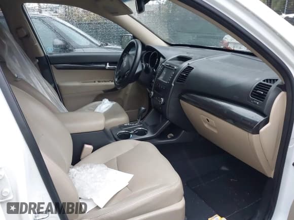 ✅ 2011 Kia Sorento EX • VIN: 5XYKU4A2XBG150439 • Лот: 43539487. Опубликован ранее на IAAI с пробегом Не указан. Бесплатный доступ к архиву аукционных продаж из США и подробный отчёт об истории автомобиля на DreamBid. Изображение 5.