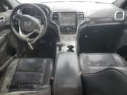 ✅ 2015 Jeep Grand Cherokee Overland • VIN: 1C4RJFCM0FC132334 • Lot: 54712085. Wystawiony na Copart z przebiegiem 185 096 mil. Bezpłatny archiwum sprzedaży aukcyjnych z USA i szczegółowy raport historii pojazdu na DreamBid. Zdjęcie 8.