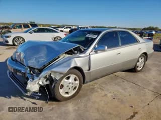 ✅ 2000 Lexus ES 300 • VIN: JT8BF28G6Y5099621 • Lot: 90483895. Listed on Copart with 114,903 mi. Free auction sales archive from the USA and detailed vehicle history report at DreamBid. Image 1.