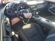 ✅ 2017 Chevrolet Camaro 1LT • VIN: 1G1FA1RX2H0112431 • Лот: 42362355. Опубликован ранее на Copart с пробегом 82 095 миль. Бесплатный доступ к архиву аукционных продаж из США и подробный отчёт об истории автомобиля на DreamBid. Изображение 8.