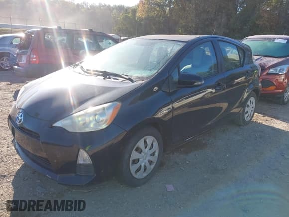 ✅ 2013 Toyota Prius One • VIN: JTDKDTB32D1546286 • Lot: 43487780. Listed on IAAI with 126,825 mi. Free auction sales archive from the USA and detailed vehicle history report at DreamBid. Image 17.