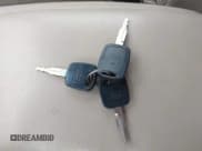 ✅ 2000 Ford F-150 XL • VIN: 1FTRX18L0YKA13483 • Lot: 42990339. Wystawiony na IAAI z przebiegiem Nie podano. Bezpłatny archiwum sprzedaży aukcyjnych z USA i szczegółowy raport historii pojazdu na DreamBid. Zdjęcie 11.