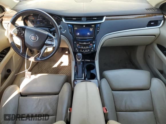 ✅ 2013 Cadillac XTS Luxury • VIN: 2G61R5S30D9213527 • Lot: 70205735. Listed on Copart with 152,844 mi. Free auction sales archive from the USA and detailed vehicle history report at DreamBid. Image 8.