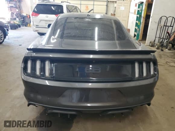 ✅ 2015 Ford Mustang EcoBoost • VIN: 1FA6P8THXF5365664 • Lot: 71105935. Wystawiony na Copart z przebiegiem Nie podano. Bezpłatny archiwum sprzedaży aukcyjnych z USA i szczegółowy raport historii pojazdu na DreamBid. Zdjęcie 6.