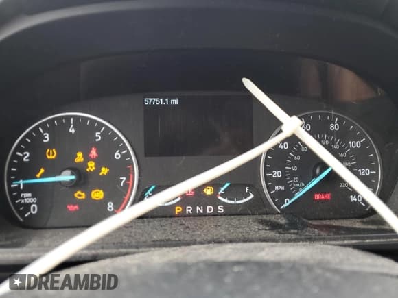 ✅ 2018 Ford EcoSport SE • VIN: MAJ3P1TE2JC234295 • Lot: 93548295. Wystawiony na Copart z przebiegiem 57 751 mil. Bezpłatny archiwum sprzedaży aukcyjnych z USA i szczegółowy raport historii pojazdu na DreamBid. Zdjęcie 9.