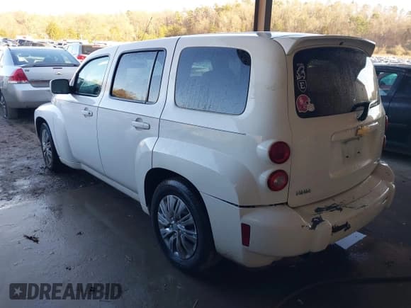 ✅ 2011 Chevrolet HHR 1LT • VIN: 3GNBABFW7BS631442 • Lot: 41256171. Listed on IAAI with 117,728 mi. Free auction sales archive from the USA and detailed vehicle history report at DreamBid. Image 3.