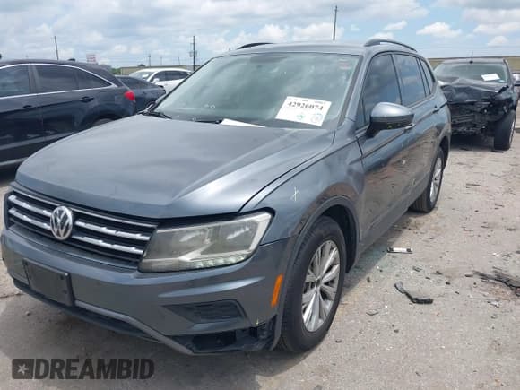 ✅ 2019 Volkswagen Tiguan S • VIN: 3VV1B7AX6KM047182 • Lot: 42926074. Listed on IAAI with 93,990 mi. Free auction sales archive from the USA and detailed vehicle history report at DreamBid. Image 17.