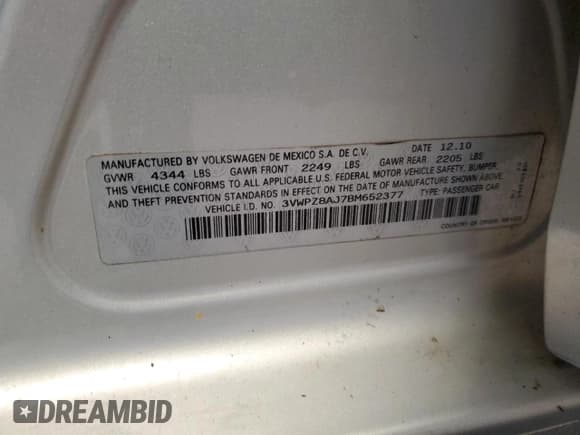 ✅ 2011 Volkswagen Jetta • VIN: 3VWPZ8AJ7BM652377 • Lot: 65983815. Wystawiony na Copart z przebiegiem 141 513 mil. Bezpłatny archiwum sprzedaży aukcyjnych z USA i szczegółowy raport historii pojazdu na DreamBid. Zdjęcie 12.