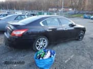 ✅ 2010 Nissan Maxima SV • VIN: 1N4AA5AP9AC818553 • Lot: 92839455. Listed on Copart with Not provided. Free auction sales archive from the USA and detailed vehicle history report at DreamBid. Image 3.