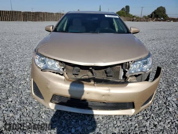 2012 Toyota Camry LE with VIN 4T1BF1FK6CU112283, listed as a Copart auction lot 82589005 with 204,724 mi miles and Salvage title. Bid and sale history available at DreamBid. Image 5.