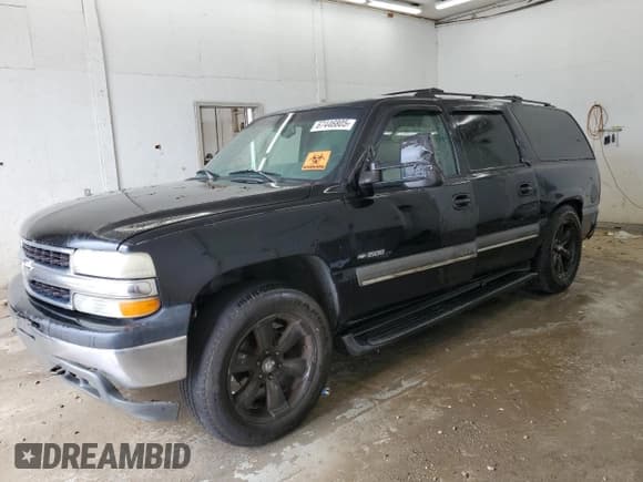 ✅ 2000 Chevrolet Suburban LS • VIN: 3GNFK16T5YG123884 • Лот: 67446805. Опубликован ранее на Copart с пробегом 293 903 миль. Бесплатный доступ к архиву аукционных продаж из США и подробный отчёт об истории автомобиля на DreamBid. Изображение 1.