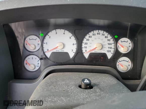 ✅ 2007 Dodge 1500 SLT • VIN: 1D7HA18P17S145995 • Лот: 76686714. Опубликован ранее на Copart с пробегом 144 084 миль. Бесплатный доступ к архиву аукционных продаж из США и подробный отчёт об истории автомобиля на DreamBid. Изображение 9.