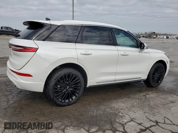 ✅ 2021 Lincoln Corsair Reserve • VIN: 5LMCJ2C91MUL22590 • Лот: 52028265. Опубликован ранее на Copart с пробегом 35 485 миль. Бесплатный доступ к архиву аукционных продаж из США и подробный отчёт об истории автомобиля на DreamBid. Изображение 3.