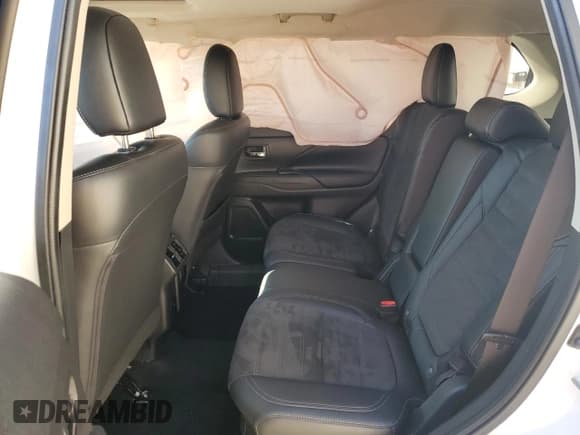 ✅ 2020 Mitsubishi Outlander SE • VIN: JA4AD3A32LZ010963 • Лот: 90945845. Опубликован ранее на Copart с пробегом 175 345 миль. Бесплатный доступ к архиву аукционных продаж из США и подробный отчёт об истории автомобиля на DreamBid. Изображение 11.