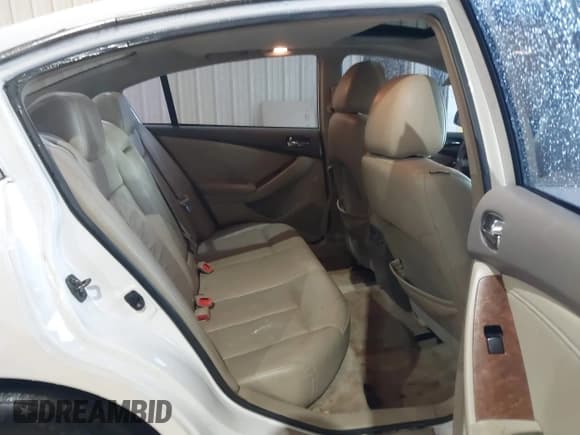 ✅ 2008 Nissan Altima SE • VIN: 1N4BL21E48N478951 • Lot: 43788570. Listed on IAAI with 224,789 mi. Free auction sales archive from the USA and detailed vehicle history report at DreamBid. Image 8.