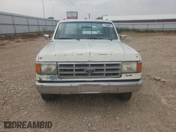 ✅ 1987 Ford F-150 • VIN: 1FTEX14N0HKB05912 • Lot: 71509695. Listed on Copart with 83,376 mi. Free auction sales archive from the USA and detailed vehicle history report at DreamBid. Image 5.