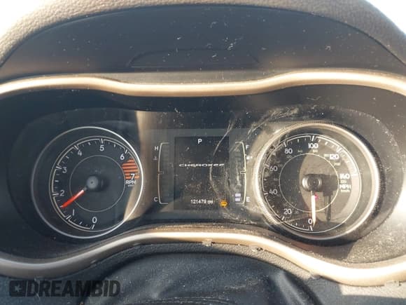 ✅ 2017 Jeep Cherokee Altitude • VIN: 1C4PJLAB2HW578381 • Lot: 43745211. Listed on IAAI with 121,479 mi. Free auction sales archive from the USA and detailed vehicle history report at DreamBid. Image 7.