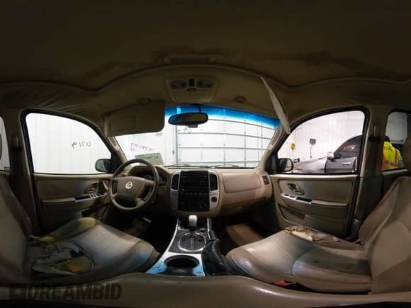 2006 Mercury Mariner Luxury с VIN 4M2YU57116DJ03832, выставлен на аукционе IAAI как лот 41790719 с пробегом 161 978 миль миль и . История ставок и продаж доступна на DreamBid. Изображение 22.