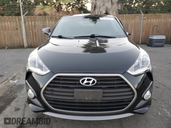 ✅ 2017 Hyundai Veloster Turbo • VIN: KMHTC6AE3HU313531 • Lot: 87405994. Wystawiony na Copart z przebiegiem 34 869 mil. Bezpłatny archiwum sprzedaży aukcyjnych z USA i szczegółowy raport historii pojazdu na DreamBid. Zdjęcie 5.