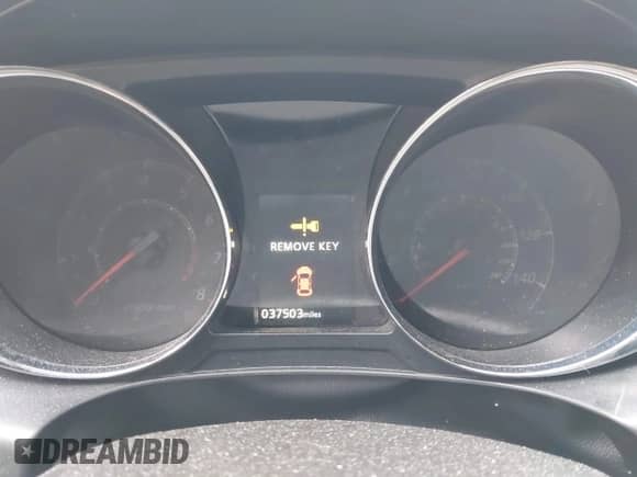 2024 Mitsubishi Outlander S z VIN JA4ARUAU2RU009494, wystawiony jako IAAI lot #43594729 z przebiegiem 37 503 mil mil oraz . Historia ofert i sprzedaży dostępna na DreamBid. Obrazek 7.