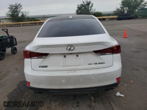 ✅ 2017 Lexus IS 350 • VIN: JTHCE1D26H5013235 • Lot: 65055085. Wystawiony na Copart z przebiegiem 149 567 mil. Bezpłatny archiwum sprzedaży aukcyjnych z USA i szczegółowy raport historii pojazdu na DreamBid. Zdjęcie 6.