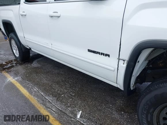 ✅ 2017 GMC Sierra 1500 SLE • VIN: 3GTP1MEC8HG470502 • Lot: 42643391. Listed on IAAI with 276,517 mi. Free auction sales archive from the USA and detailed vehicle history report at DreamBid. Image 6.