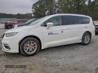 ✅ 2022 Chrysler Pacifica Touring L • VIN: 2C4RC1BG8NR197382 • Lot: 94382725. Wystawiony na Copart z przebiegiem 107 867 mil. Bezpłatny archiwum sprzedaży aukcyjnych z USA i szczegółowy raport historii pojazdu na DreamBid. Zdjęcie 1.