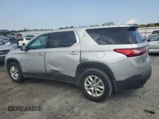 ✅ 2019 Chevrolet Traverse LS • VIN: 1GNERFKW8KJ295899 • Lot: 69132104. Wystawiony na Copart z przebiegiem 91 530 mil. Bezpłatny archiwum sprzedaży aukcyjnych z USA i szczegółowy raport historii pojazdu na DreamBid. Zdjęcie 2.