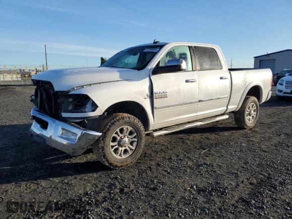 ✅ 2015 Ram 2500 Laramie • VIN: 3C6UR5FL8FG501848 • Lot: 87269845. Wystawiony na Copart z przebiegiem 142 155 mil. Bezpłatny archiwum sprzedaży aukcyjnych z USA i szczegółowy raport historii pojazdu na DreamBid. Zdjęcie 1.