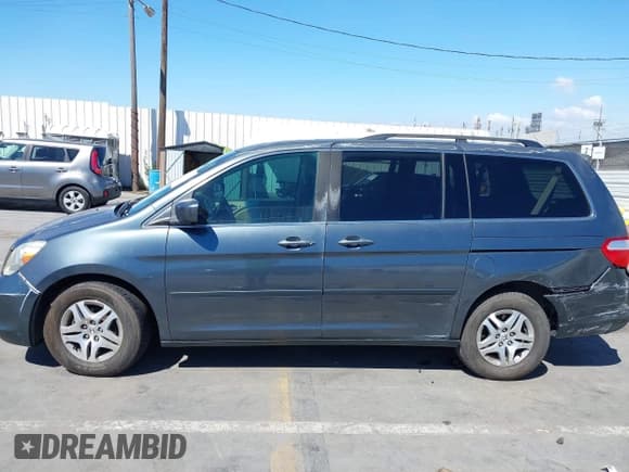 ✅ 2006 Honda Odyssey EX-L • VIN: 5FNRL38736B435011 • Lot: 43266818. Listed on IAAI with 95,103 mi. Free auction sales archive from the USA and detailed vehicle history report at DreamBid. Image 14.