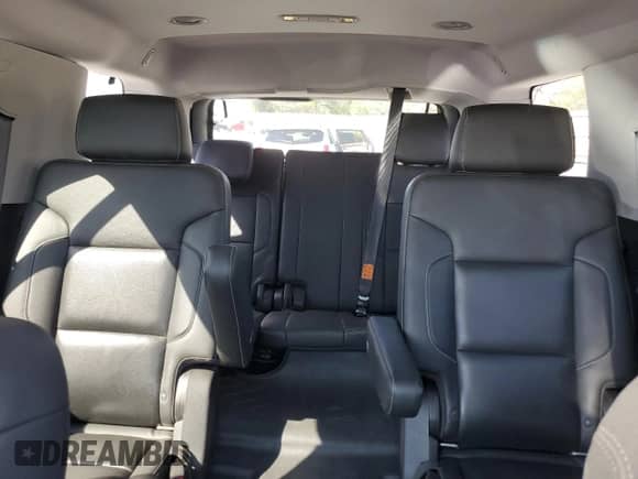 2018 Chevrolet Tahoe Premier с VIN 1GNSCCKJ8JR272453, выставлен на аукционе Copart как лот 53298115 с пробегом 115 558 миль миль и Списание • Salvage title. История ставок и продаж доступна на DreamBid. Изображение 10.