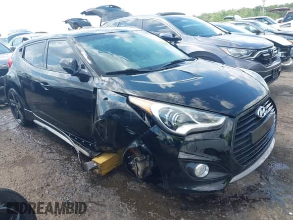 2013 Hyundai Veloster Turbo with VIN KMHTC6AE5DU143733, listed as a IAAI auction lot 42116317 with 116,155 mi miles and . Bid and sale history available at DreamBid. Image 6.