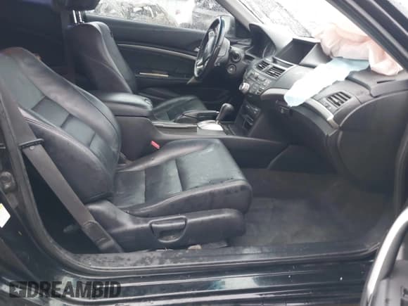 ✅ 2012 Honda Accord EX-L • VIN: 1HGCS2B86CA007539 • Lot: 43686604. Listed on IAAI with 109,973 mi. Free auction sales archive from the USA and detailed vehicle history report at DreamBid. Image 5.