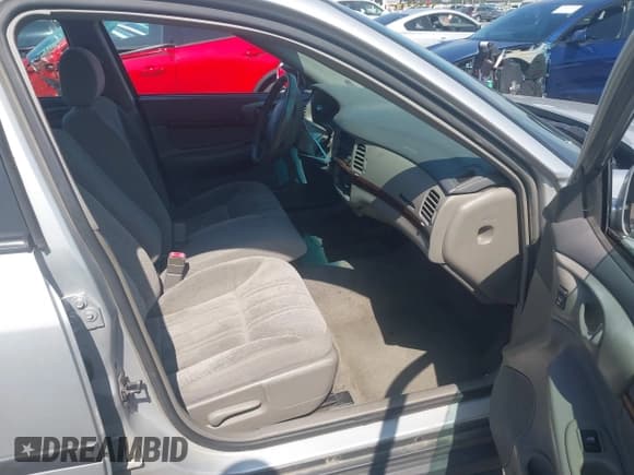 ✅ 2003 Chevrolet Impala • VIN: 2G1WF52E939346159 • Lot: 43334111. Listed on IAAI with 194,485 mi. Free auction sales archive from the USA and detailed vehicle history report at DreamBid. Image 5.