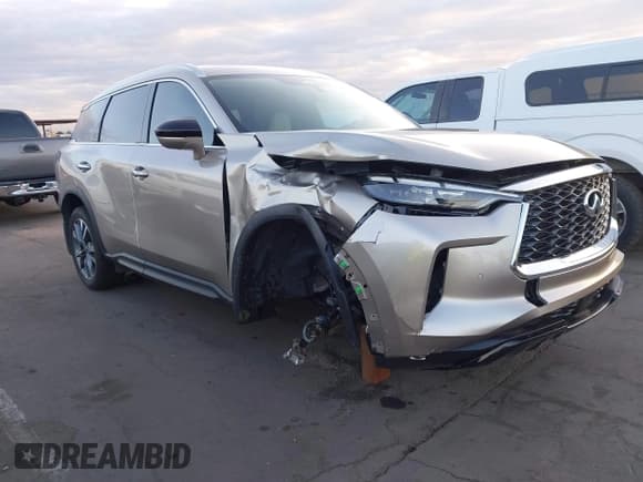 ✅ 2024 Infiniti QX60 Luxe • VIN: 5N1DL1FR0RC333083 • Lot: 42067484. Listed on IAAI with 12,283 mi. Free auction sales archive from the USA and detailed vehicle history report at DreamBid. Image 1.