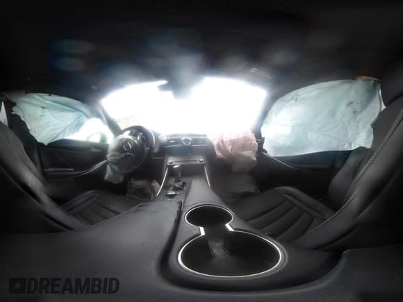 ✅ 2017 Lexus IS 350 • VIN: JTHCE1D20H5013327 • Лот: 41146140. Опубликован ранее на IAAI с пробегом 85 328 миль. Бесплатный доступ к архиву аукционных продаж из США и подробный отчёт об истории автомобиля на DreamBid. Изображение 19.