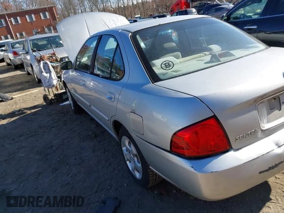 ✅ 2006 Nissan Sentra S • VIN: 3N1CB51DX6L458178 • Lot: 43743270. Listed on IAAI with 108,336 mi. Free auction sales archive from the USA and detailed vehicle history report at DreamBid. Image 3.
