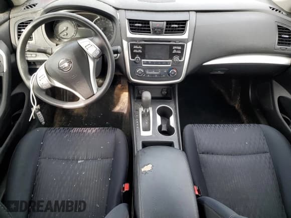 ✅ 2017 Nissan Altima S • VIN: 1N4AL3AP3HC242211 • Lot: 84186155. Wystawiony na Copart z przebiegiem 130 121 mil. Bezpłatny archiwum sprzedaży aukcyjnych z USA i szczegółowy raport historii pojazdu na DreamBid. Zdjęcie 8.