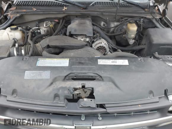 ✅ 2000 Chevrolet Silverado 1500 • VIN: 1GCEK14V2YZ210148 • Lot: 43746214. Listed on IAAI with 159,684 mi. Free auction sales archive from the USA and detailed vehicle history report at DreamBid. Image 10.