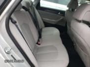 ✅ 2017 Hyundai Sonata Sport • VIN: 5NPE34AF8HH571547 • Лот: 69404462. Опубликован ранее на Copart с пробегом Не указан. Бесплатный доступ к архиву аукционных продаж из США и подробный отчёт об истории автомобиля на DreamBid. Изображение 10.